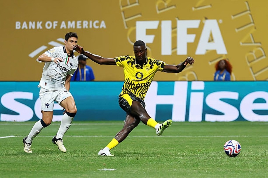 Dortmund vs Monterrey clash