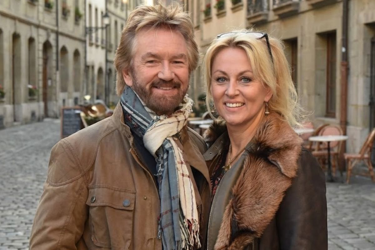 Noel Edmonds Wife
