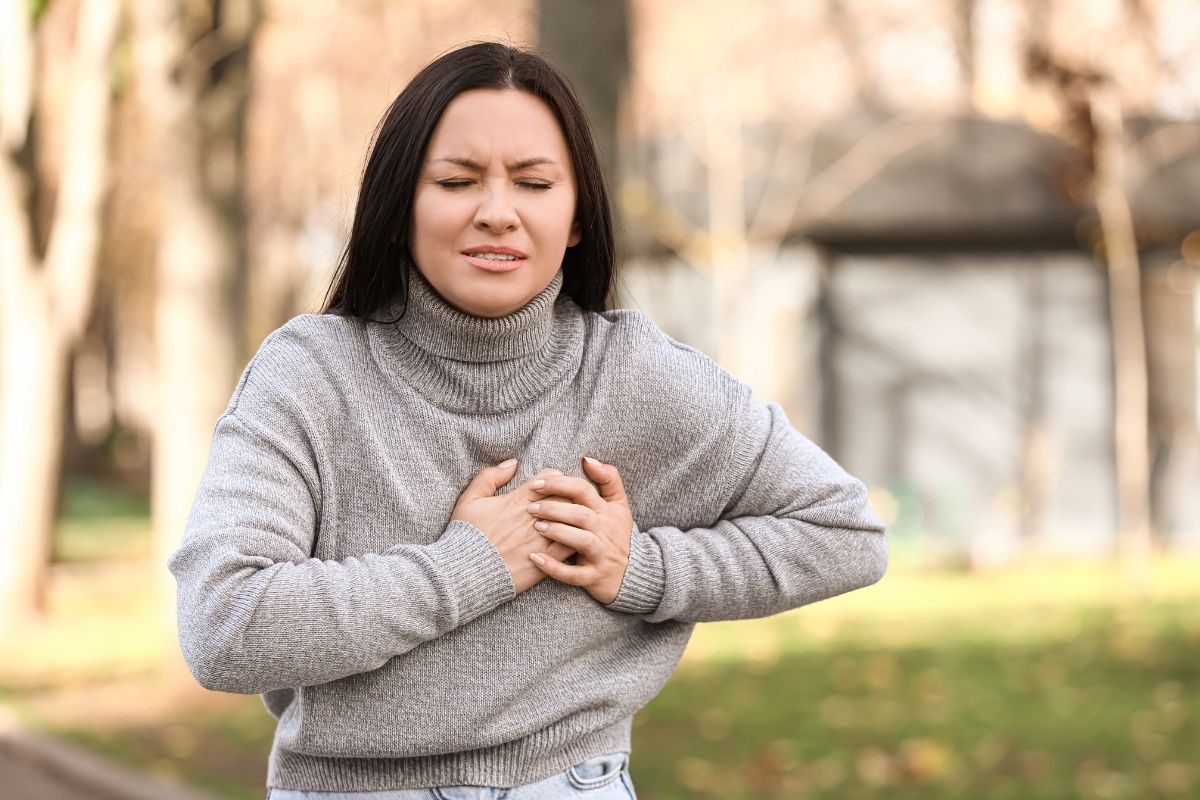 What to Do If Someone Is Having a Heart Attack: Life-Saving Steps Everyone Should Know