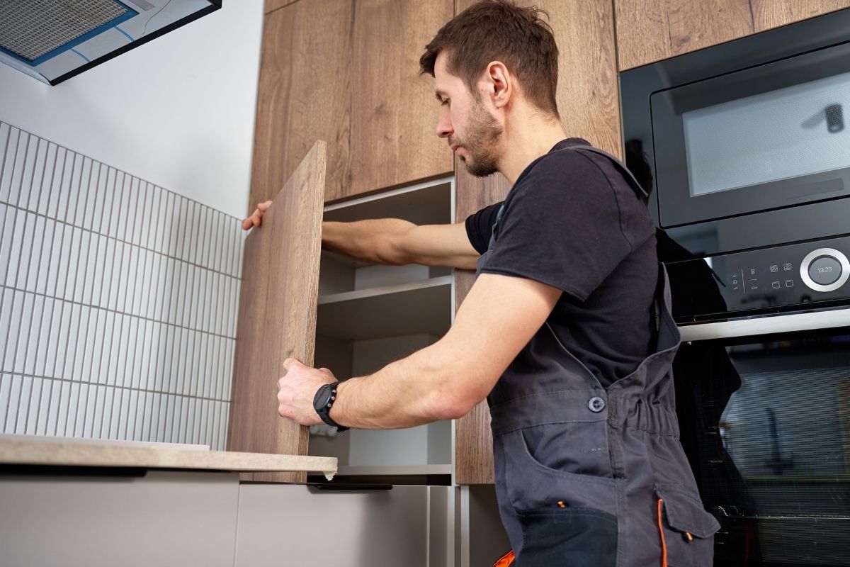 Cabinet Manufacturers